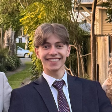 Profile Photo of Sam