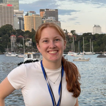 Profile Photo of Ellen