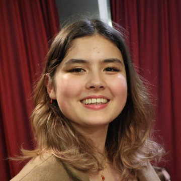 Profile Photo of Phoebe